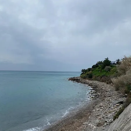 Vista Mare 公寓 阿尔本加