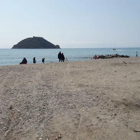 Vista Mare Apartment Albenga